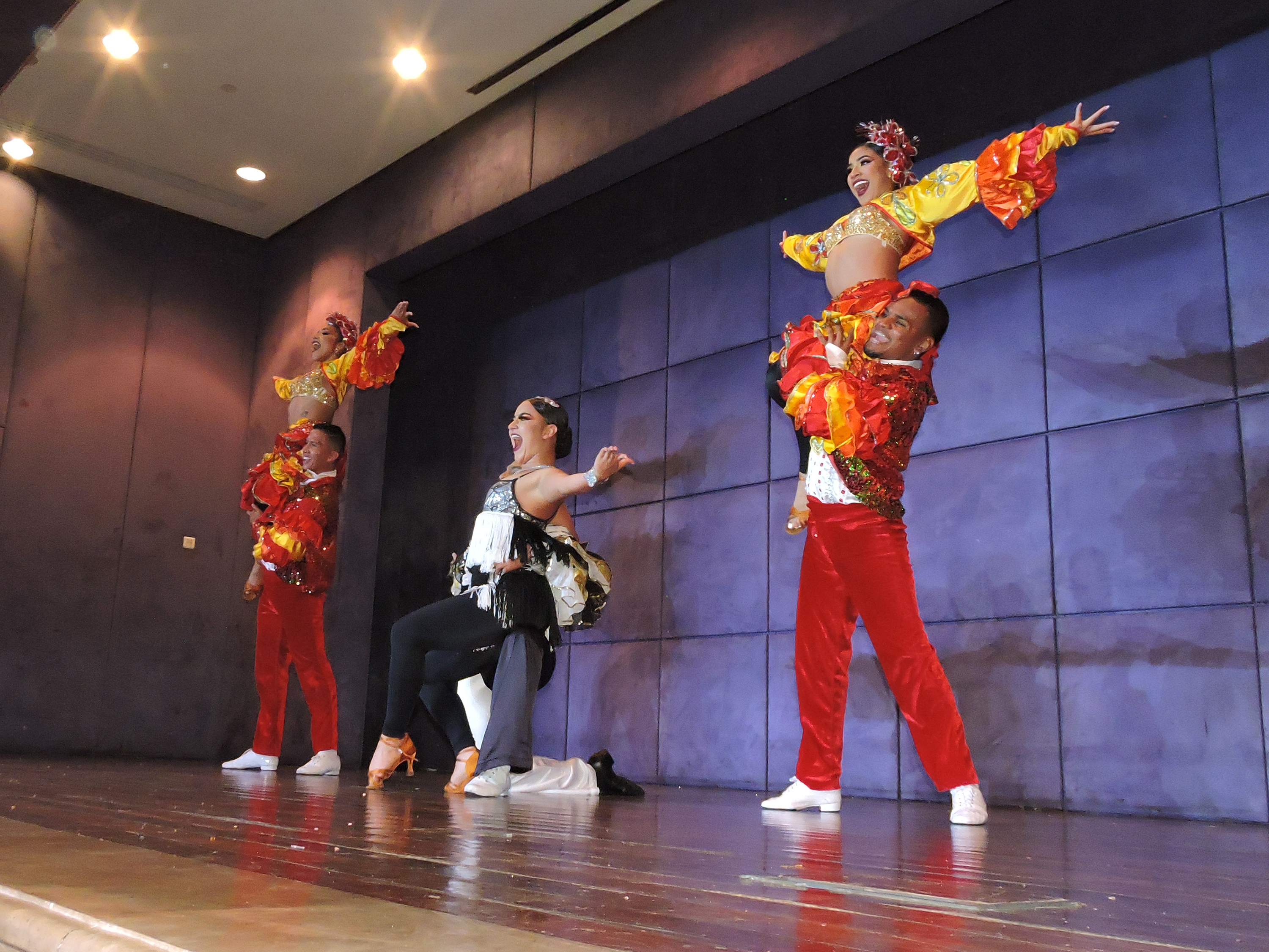Beirut baila al ritmo de Colombia: Ensálsate deslumbra el Líbano con su espectáculo de salsa caleña