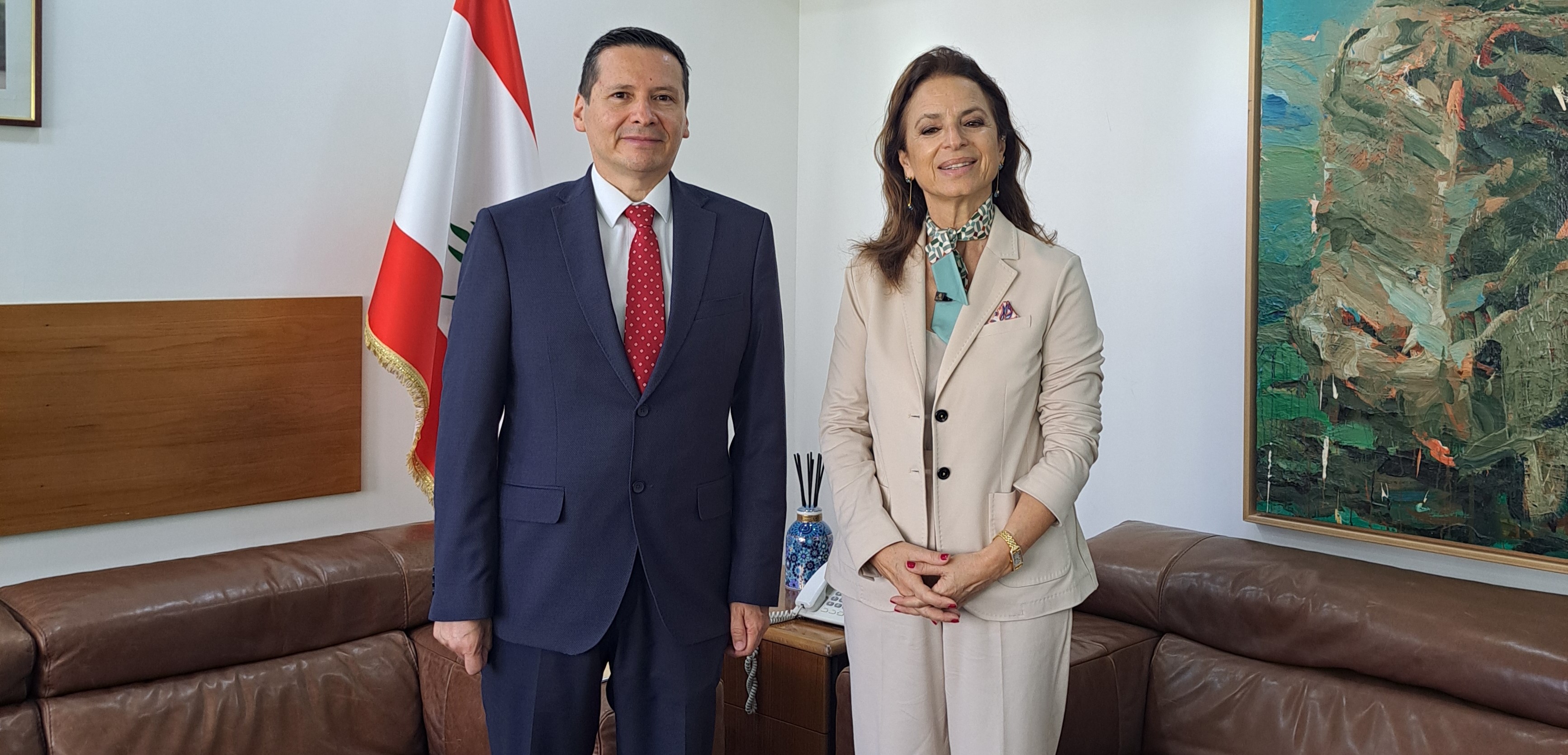 Embajador Edwin Ostos Alfonso promueve a Colombia como destino turístico ante la Ministra de Turismo del Líbano