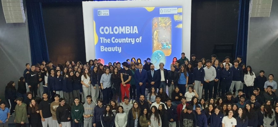 Embajada en el Líbano promueve el Concurso de dibujo: Colombia el país de la belleza